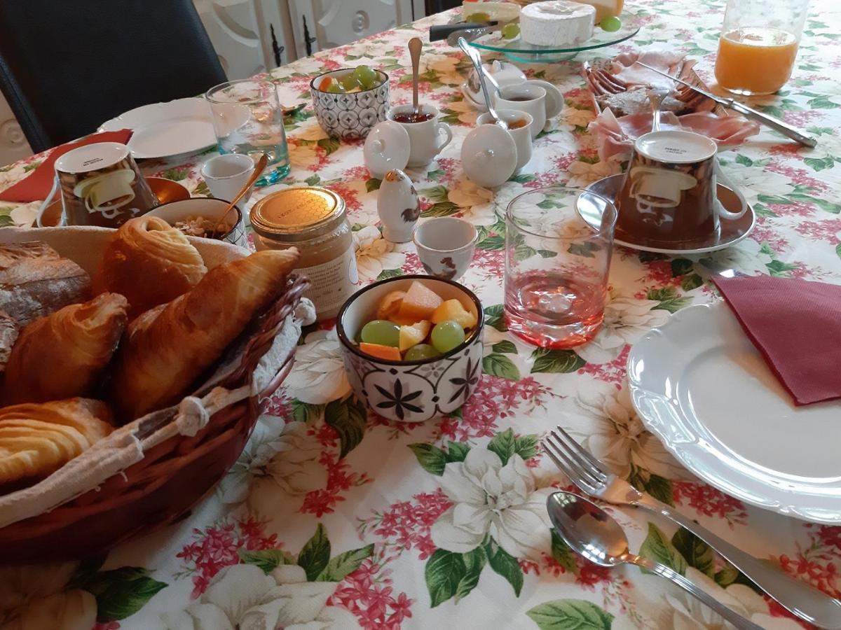 La Garenne Bed and Breakfast Bricquebec Exteriör bild