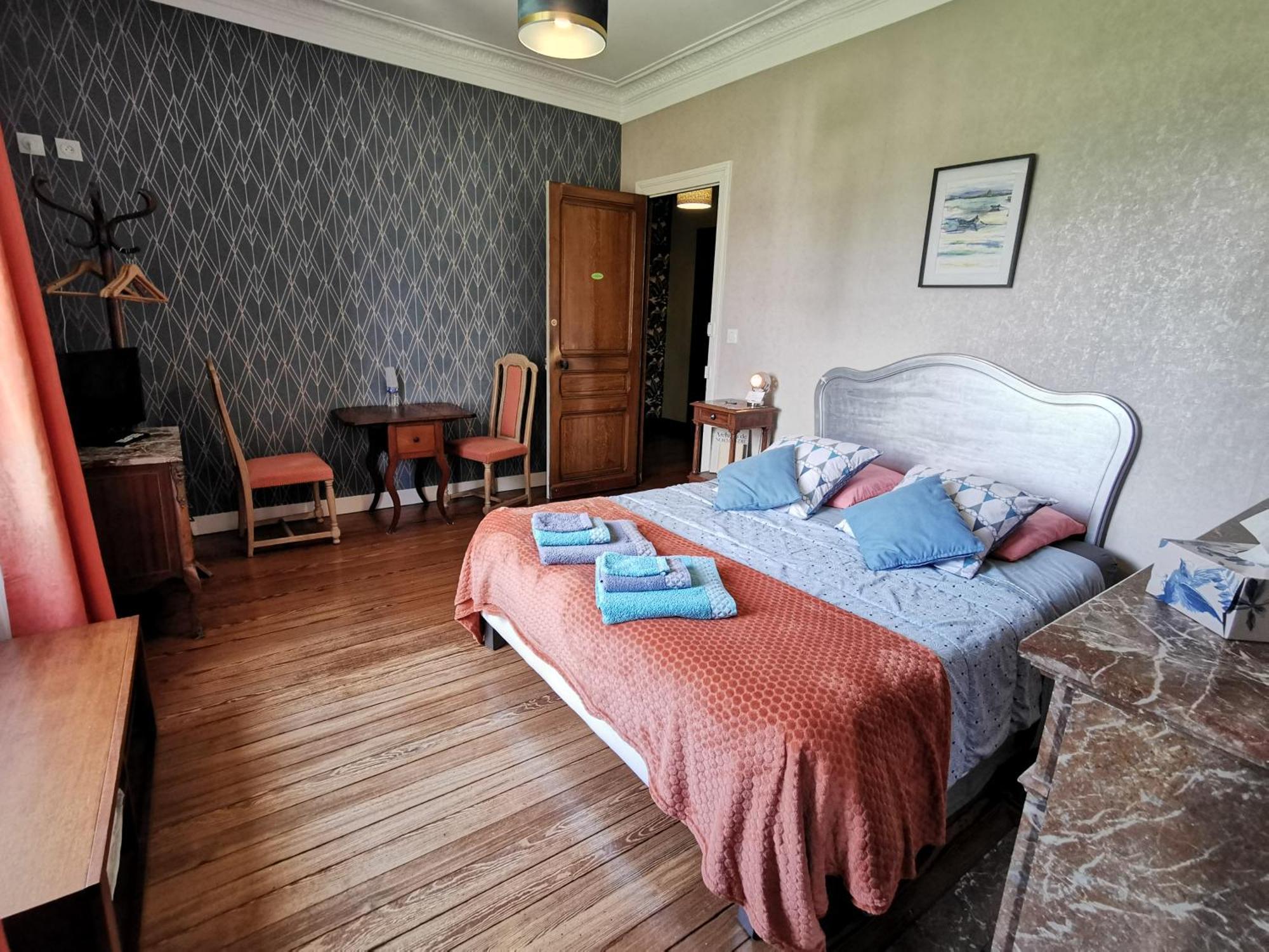 La Garenne Bed and Breakfast Bricquebec Exteriör bild